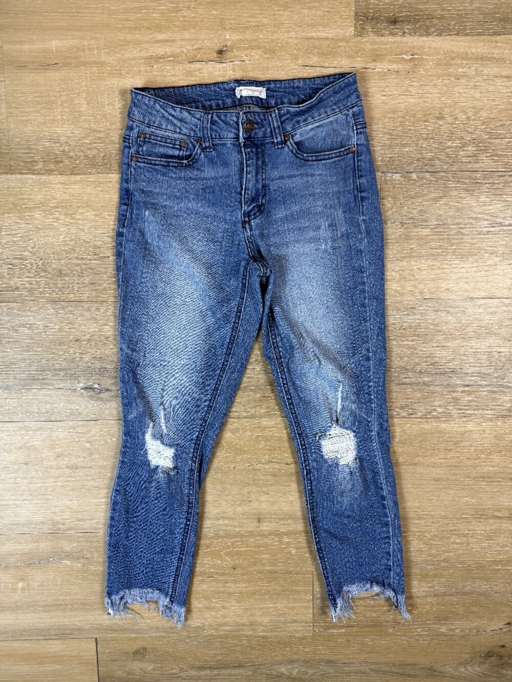 Sky and Sparrow Distressed Raw Hem Skinny Capri Jeans | Size 5